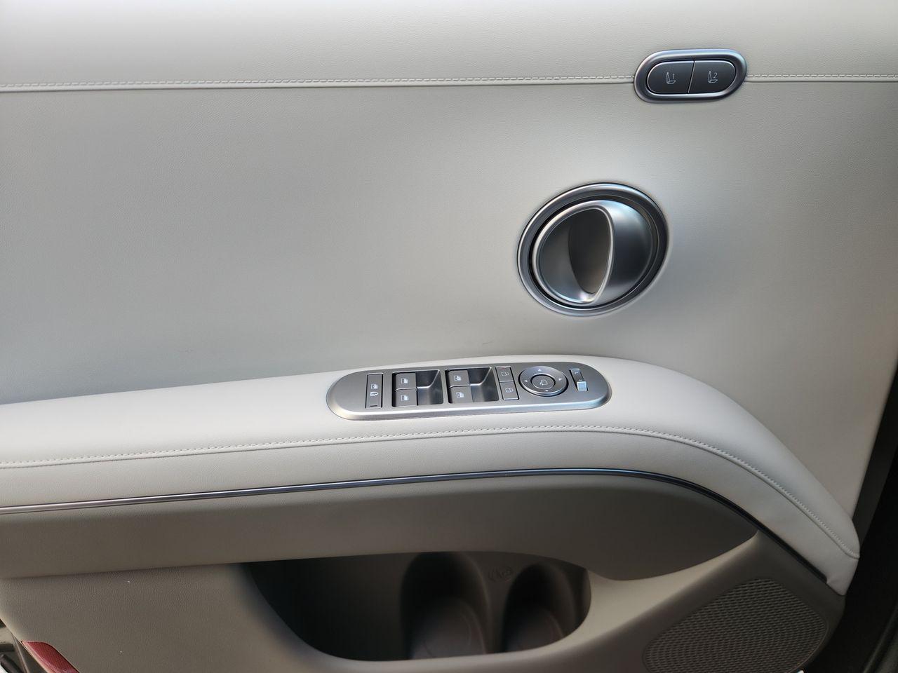 New 2027 Titan Green Pearl Hyundai SEL Premium image 20