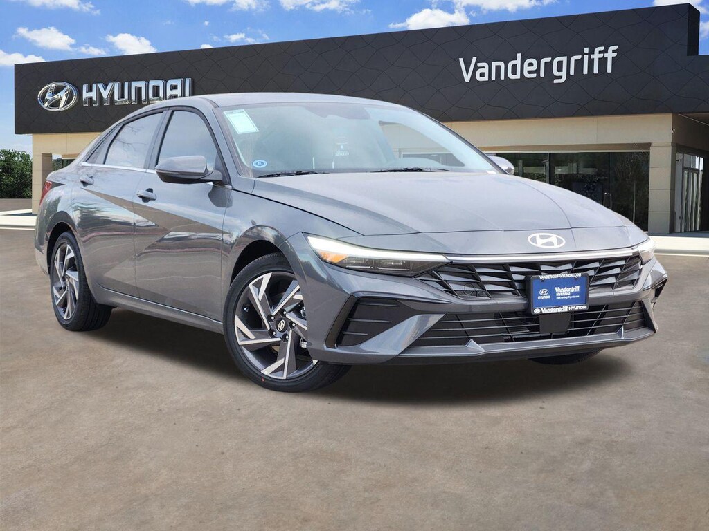 New 2026 Hyundai Elantra Limited Sedan