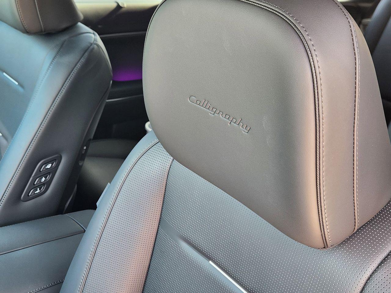 New 2026 WC9 White Hyundai Calligraphy FWD image 11