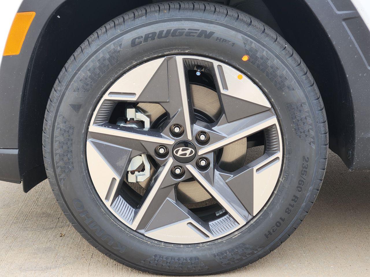 New 2026 W6H White Hyundai SEL FWD image 7