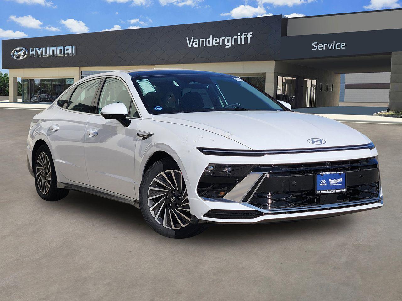 New 2026 Serenity White Hyundai Limited image 8