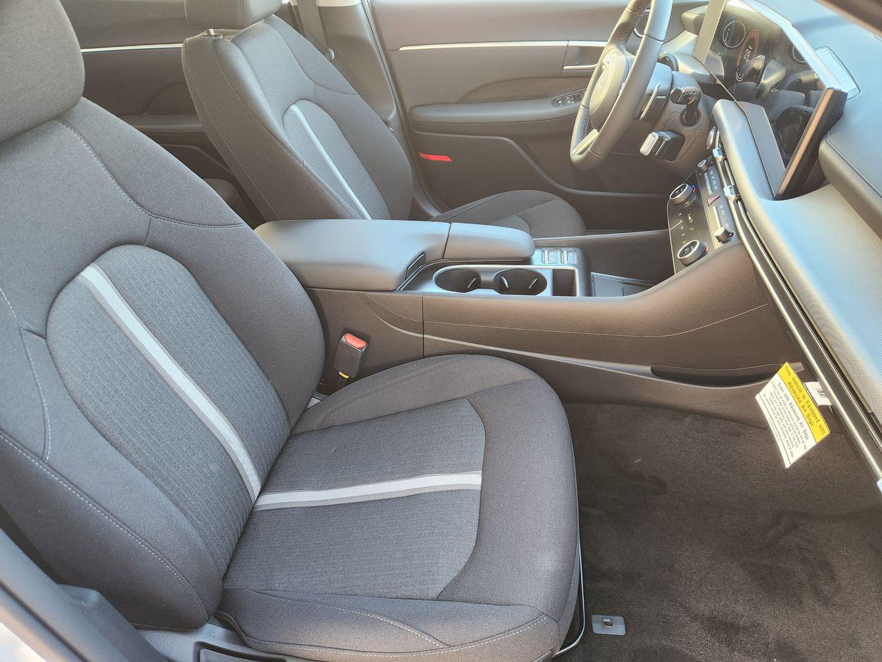 New 2026 Serenity White Hyundai SEL Sport image 10