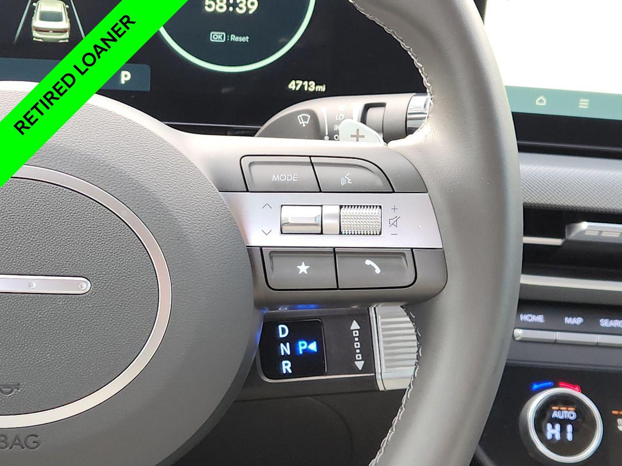 New 2025 T4A Silver Hyundai SEL Convenience image 30