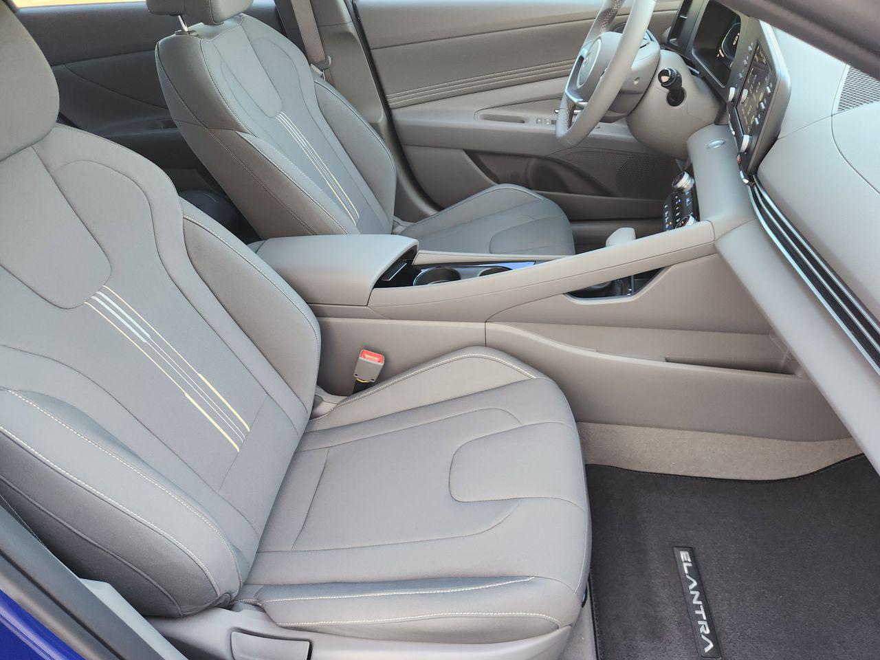 New 2026 YP5 Blue Hyundai SEL Sport Premium image 10