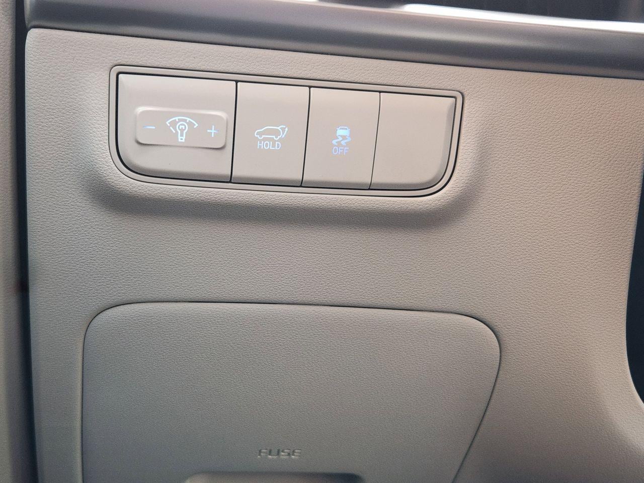 New 2026 W6H White Hyundai SEL Premium FWD image 20