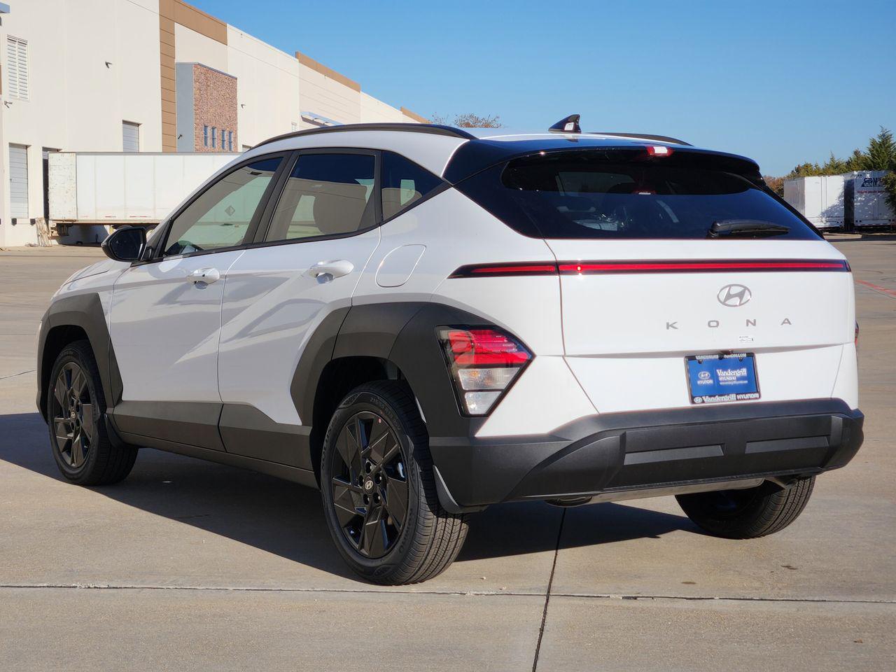 New 2026 SAW White Hyundai SEL Sport FWD image 3