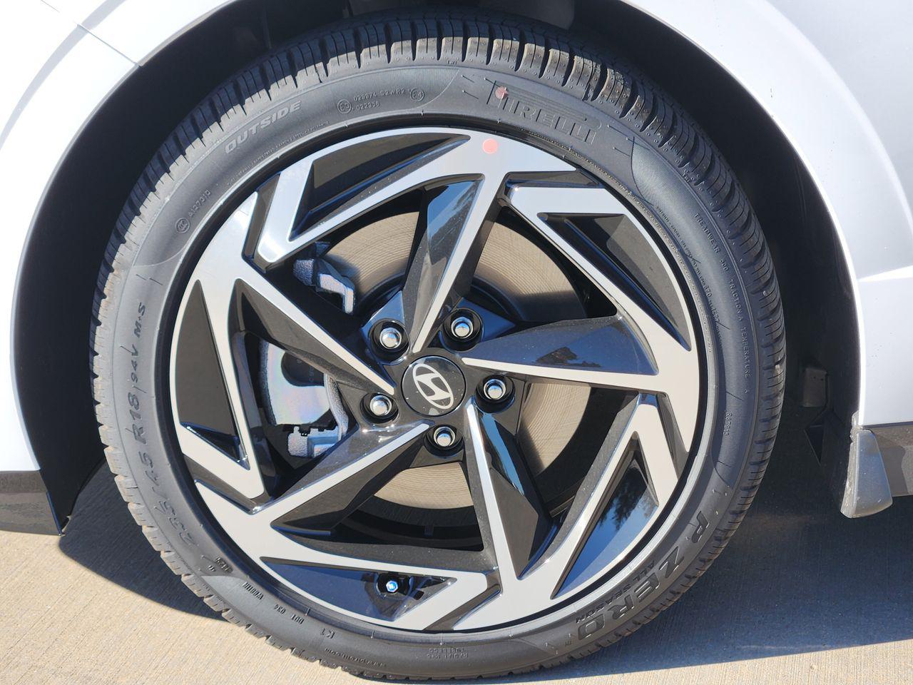 New 2026 Serenity White Hyundai SEL Sport image 7