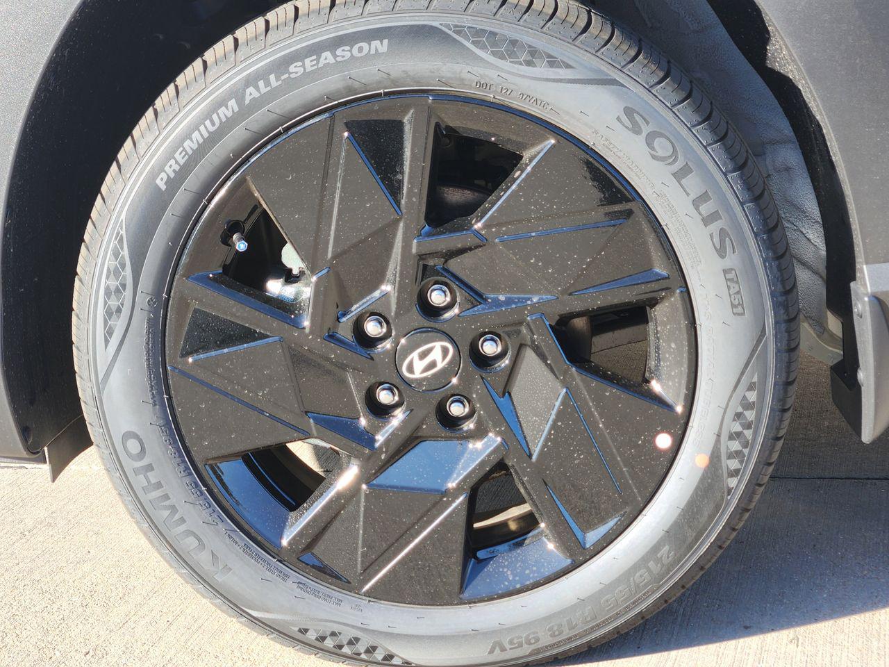 New 2026 SAW White Hyundai SEL Sport FWD image 7