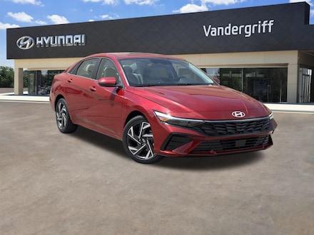 2025 Hyundai Elantra Limited Sedan
