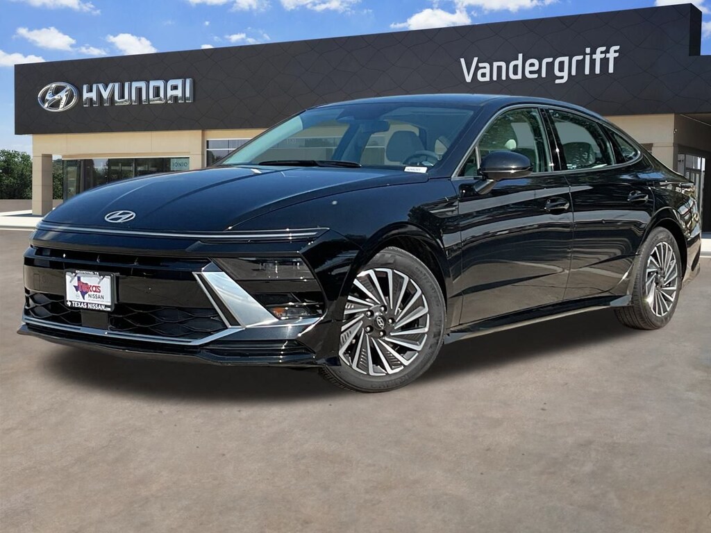 Used 2024 Hyundai Sonata Hybrid SEL Sedan