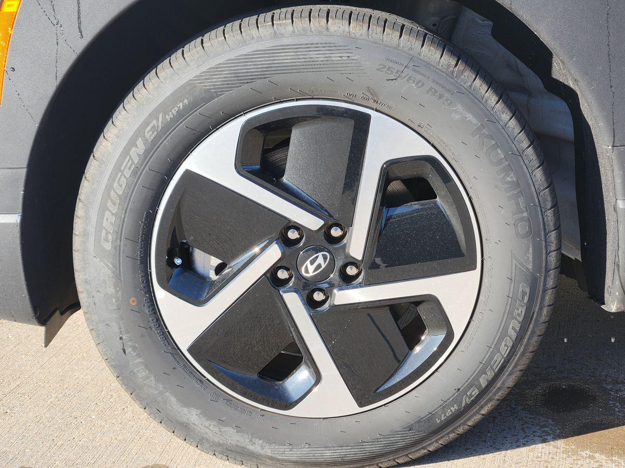 New 2026 Snow White Pearl Hyundai S image 7