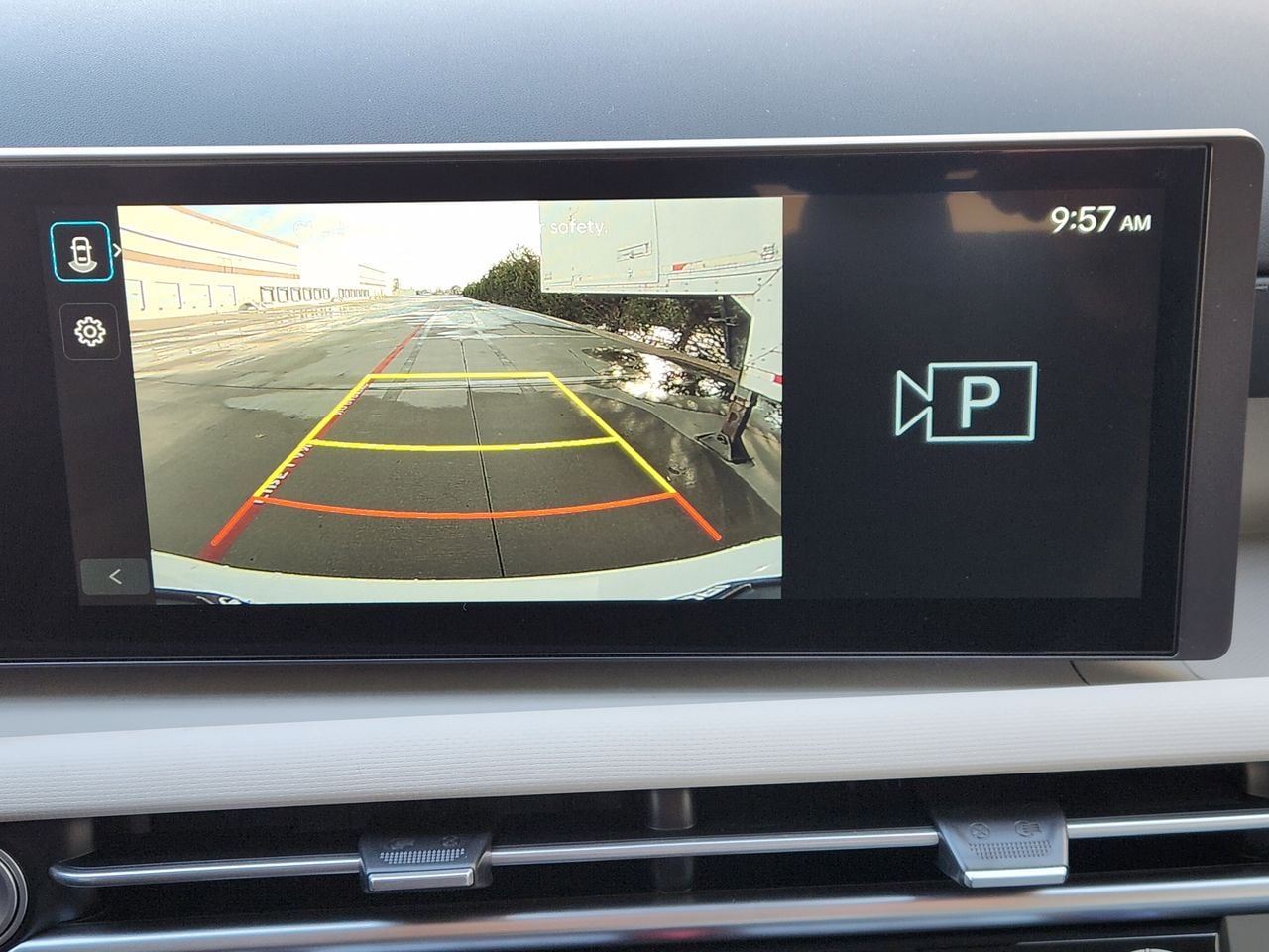 New 2026 W6H White Hyundai SEL FWD image 14