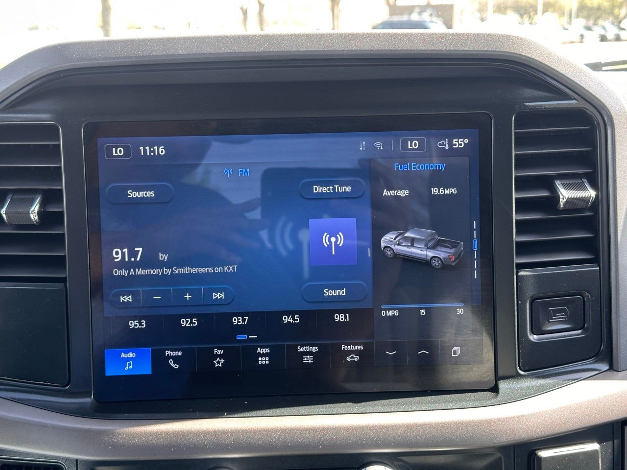 Used 2025 Harbor Gray Metallic Ford XLT image 31