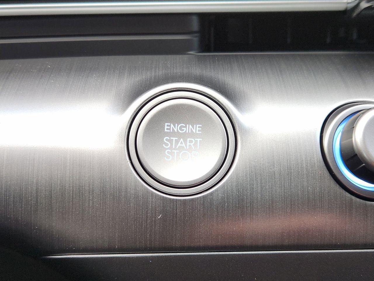 New 2026 R2P Red Hyundai SEL Sport FWD image 16