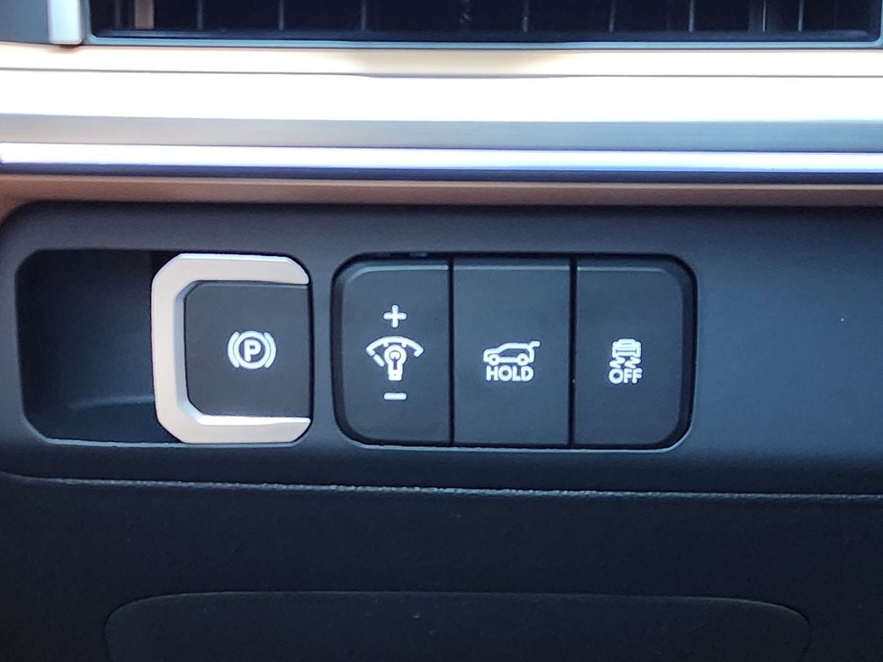 New 2026 PE2 Gray Hyundai Limited FWD image 20