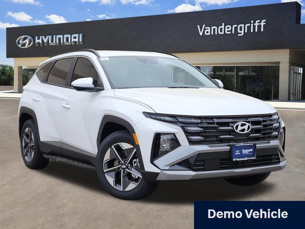 New 2026 Hyundai Tucson SEL FWD SUV