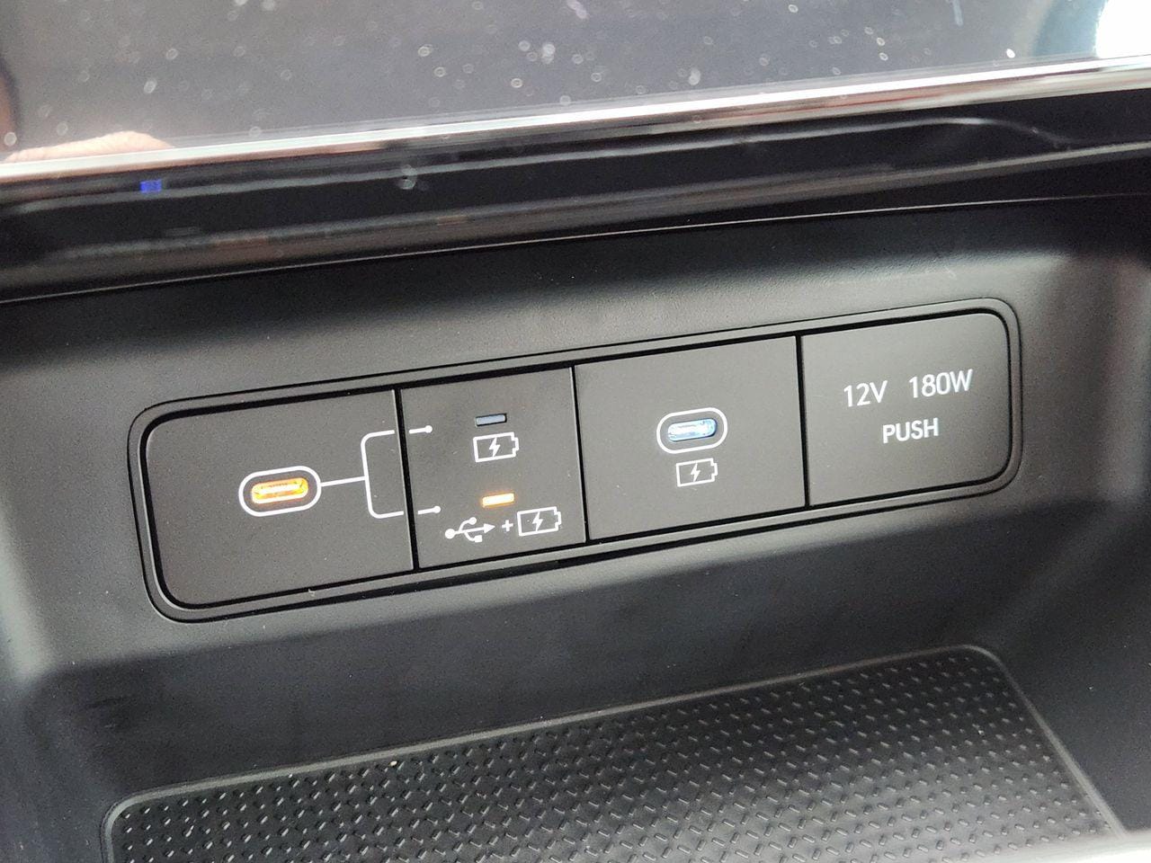 New 2026 S3B Black Hyundai SEL FWD image 17