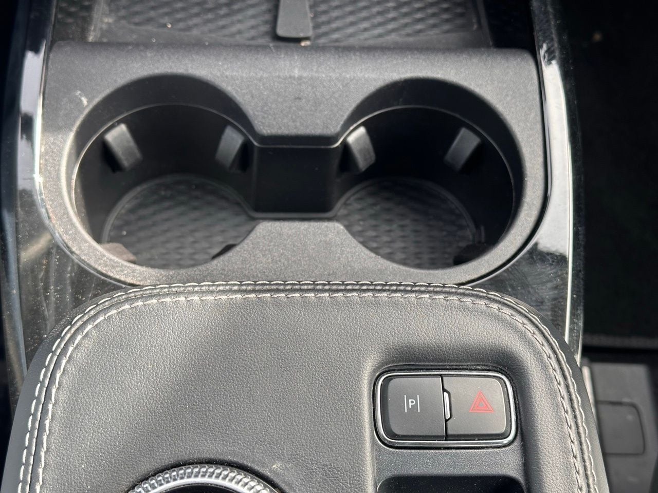 Used 2023 Rapid Red Tinted Ford Premium image 35