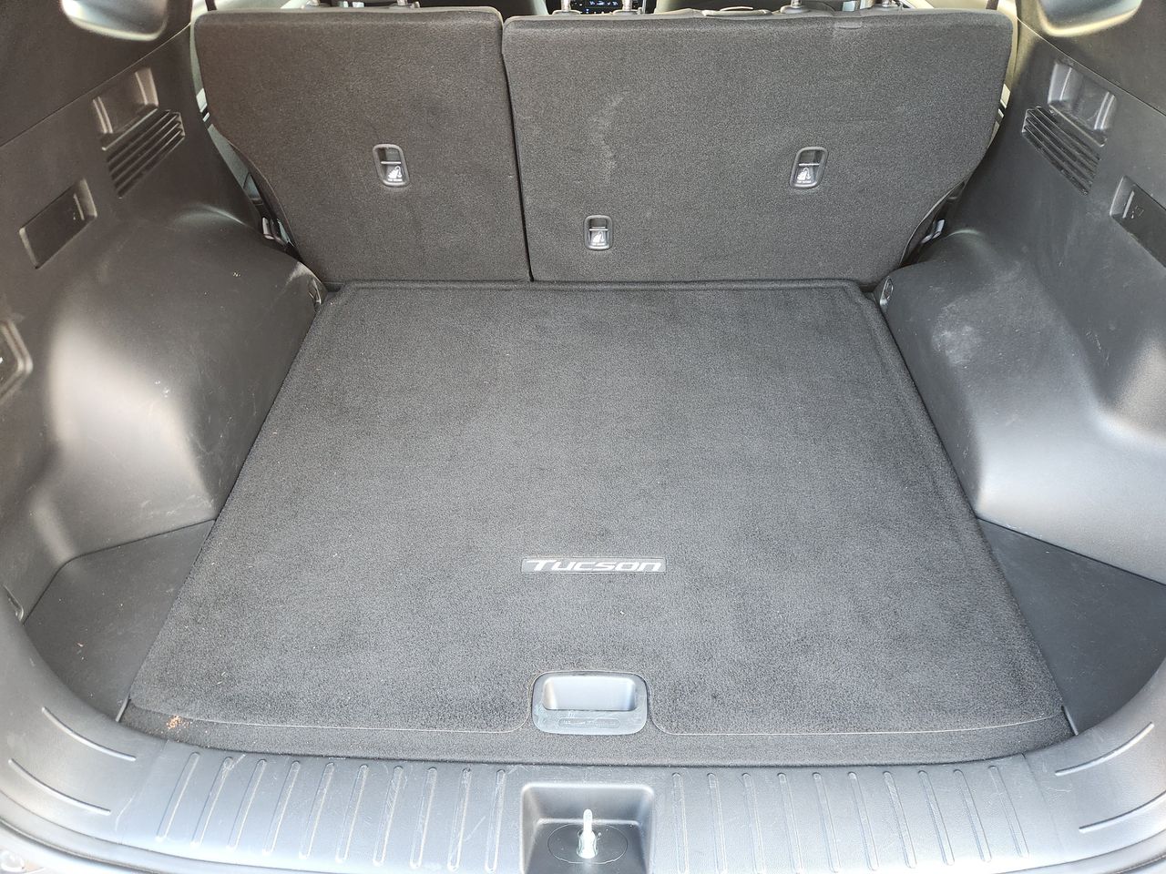 Used 2022 Phantom Black Hyundai SEL Convenience image 30