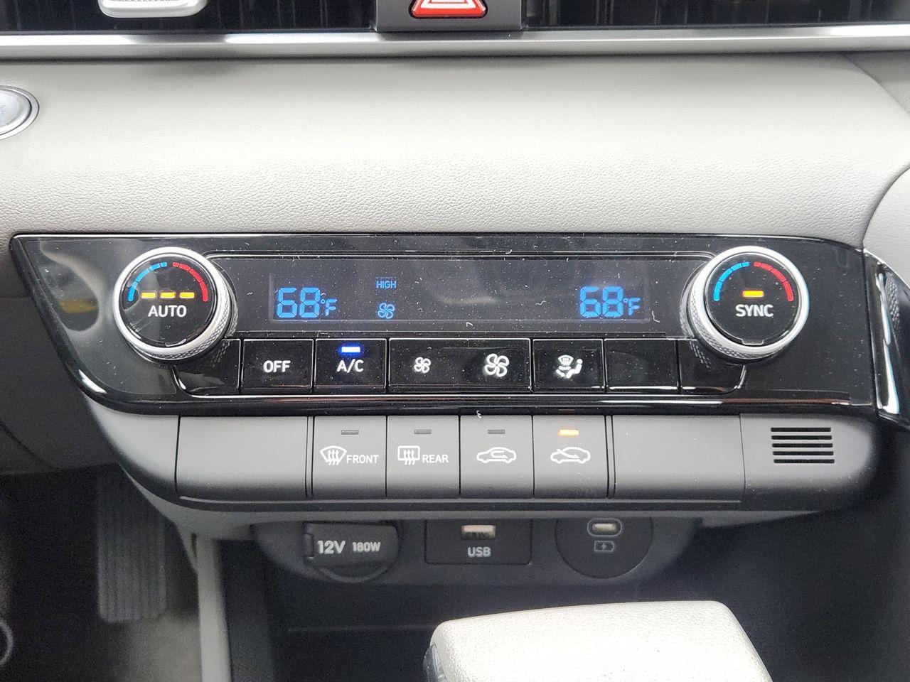 New 2026 W6H White Hyundai Blue image 16