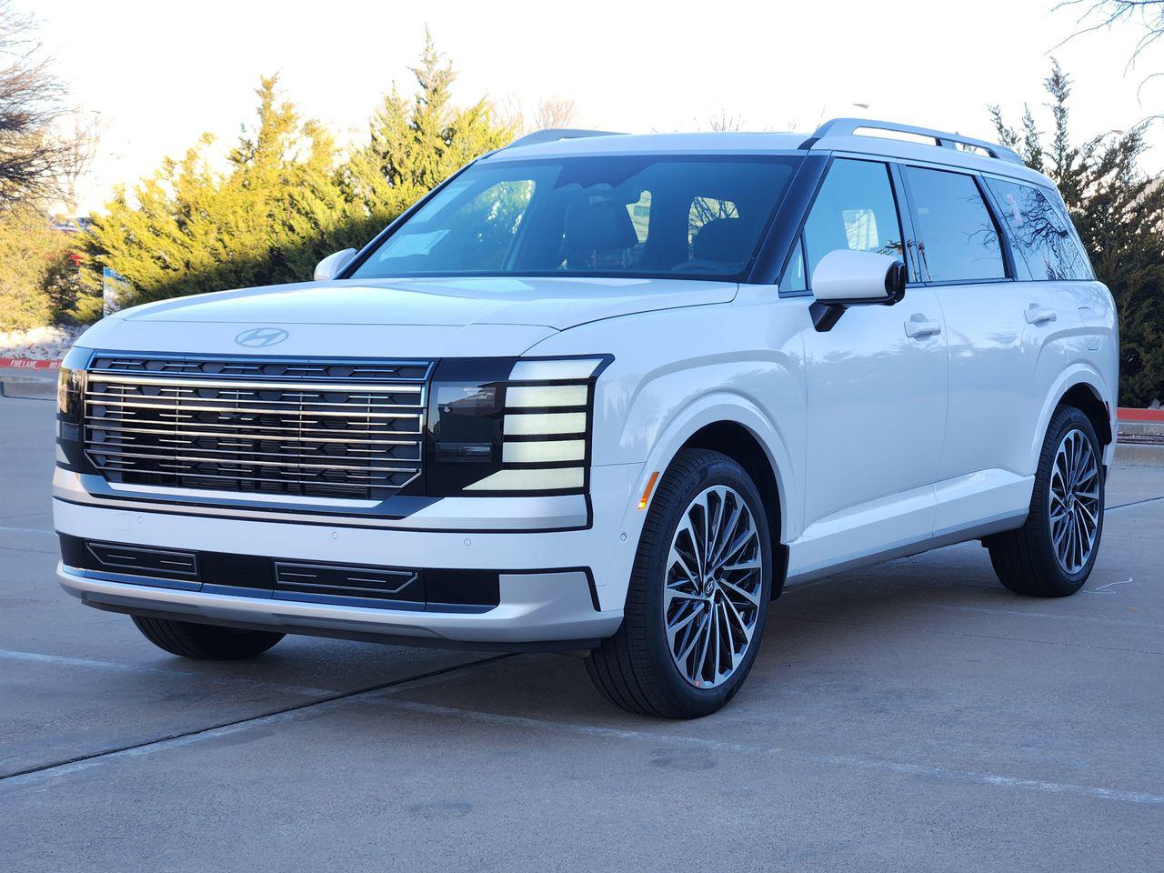 New 2026 WC9 White Hyundai Calligraphy FWD image 2