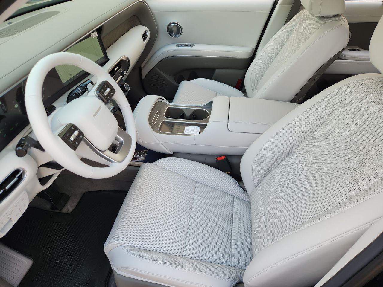 New 2027 Abyss Black Pearl Hyundai Blue SEL Premium 7P image 8