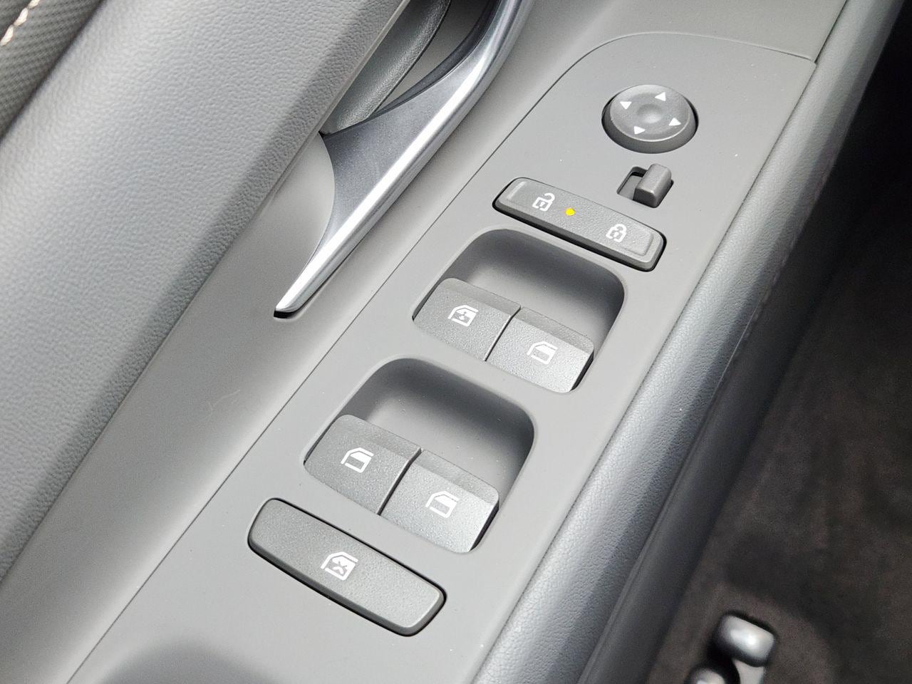 New 2026 W6H White Hyundai SEL Sport image 20