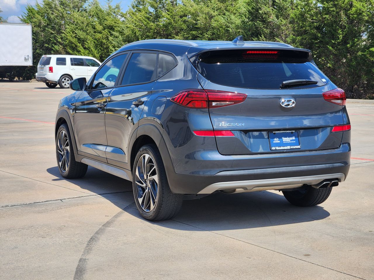 Used 2021 Dusk Blue Hyundai Sport image 3