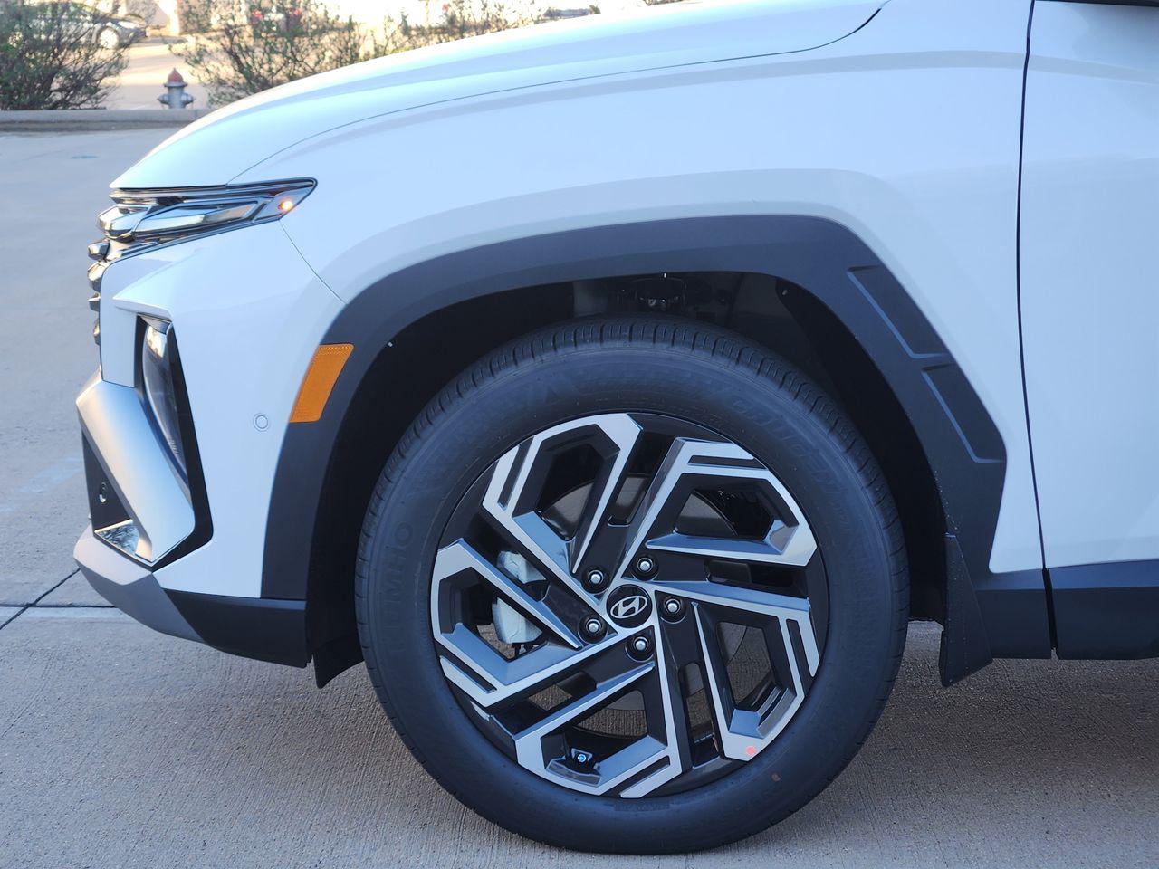 New 2026 W6H White Hyundai Limited FWD image 5