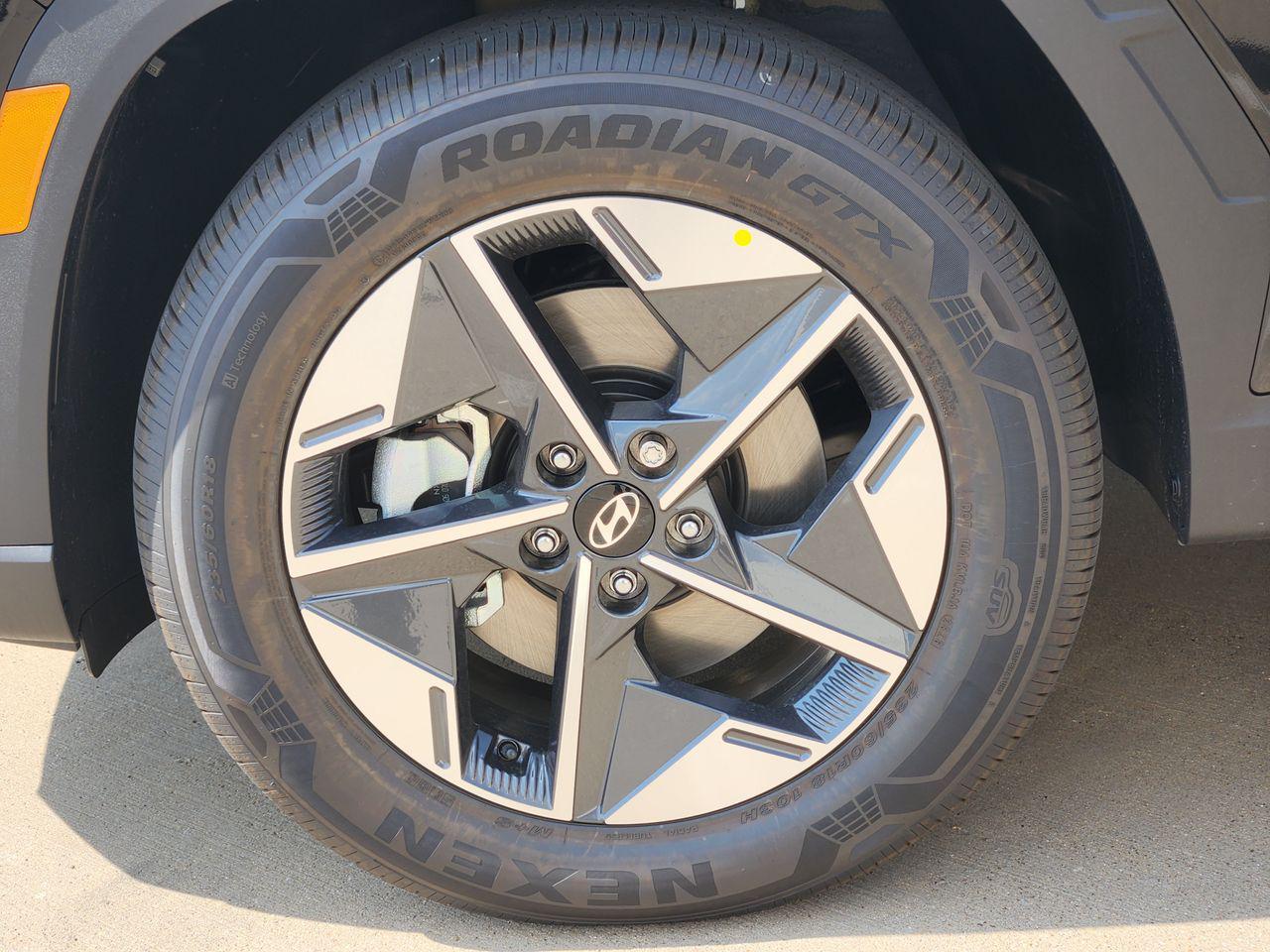 New 2026 Ash Black Hyundai SEL AWD image 7
