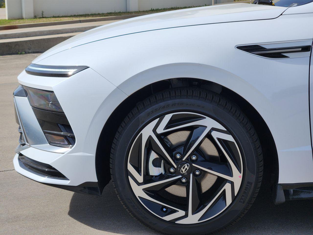 New 2026 Serenity White Hyundai SEL Sport image 5