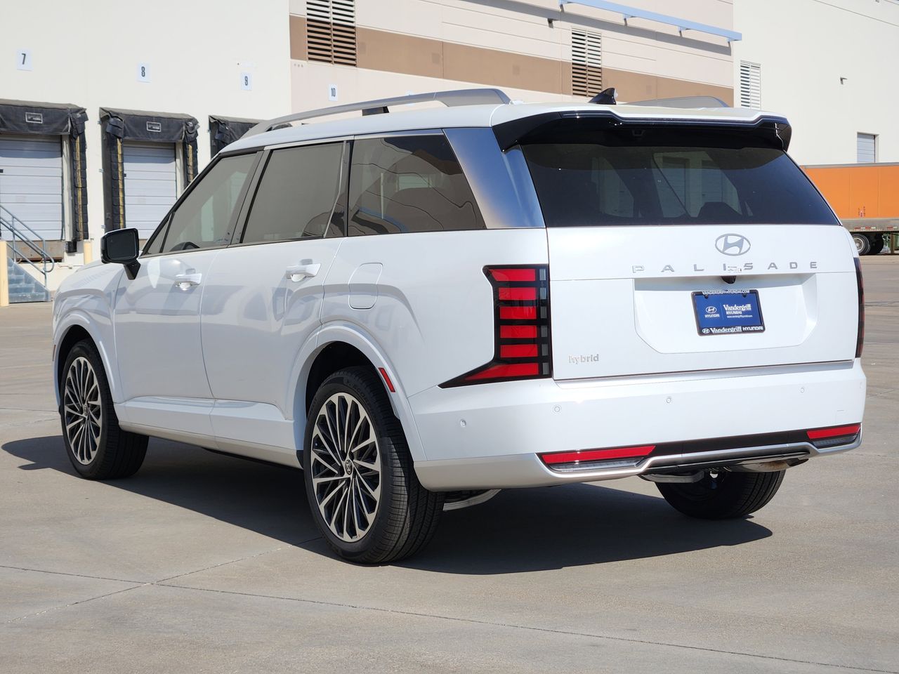 New 2026 WC9 White Hyundai Calligraphy image 3