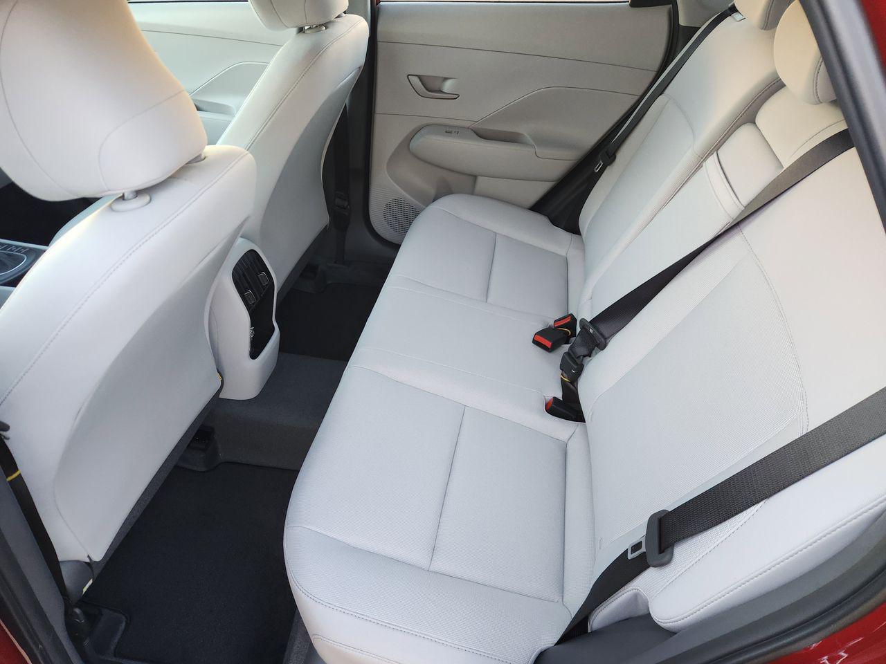 New 2026 R2P Red Hyundai SEL Sport FWD image 28