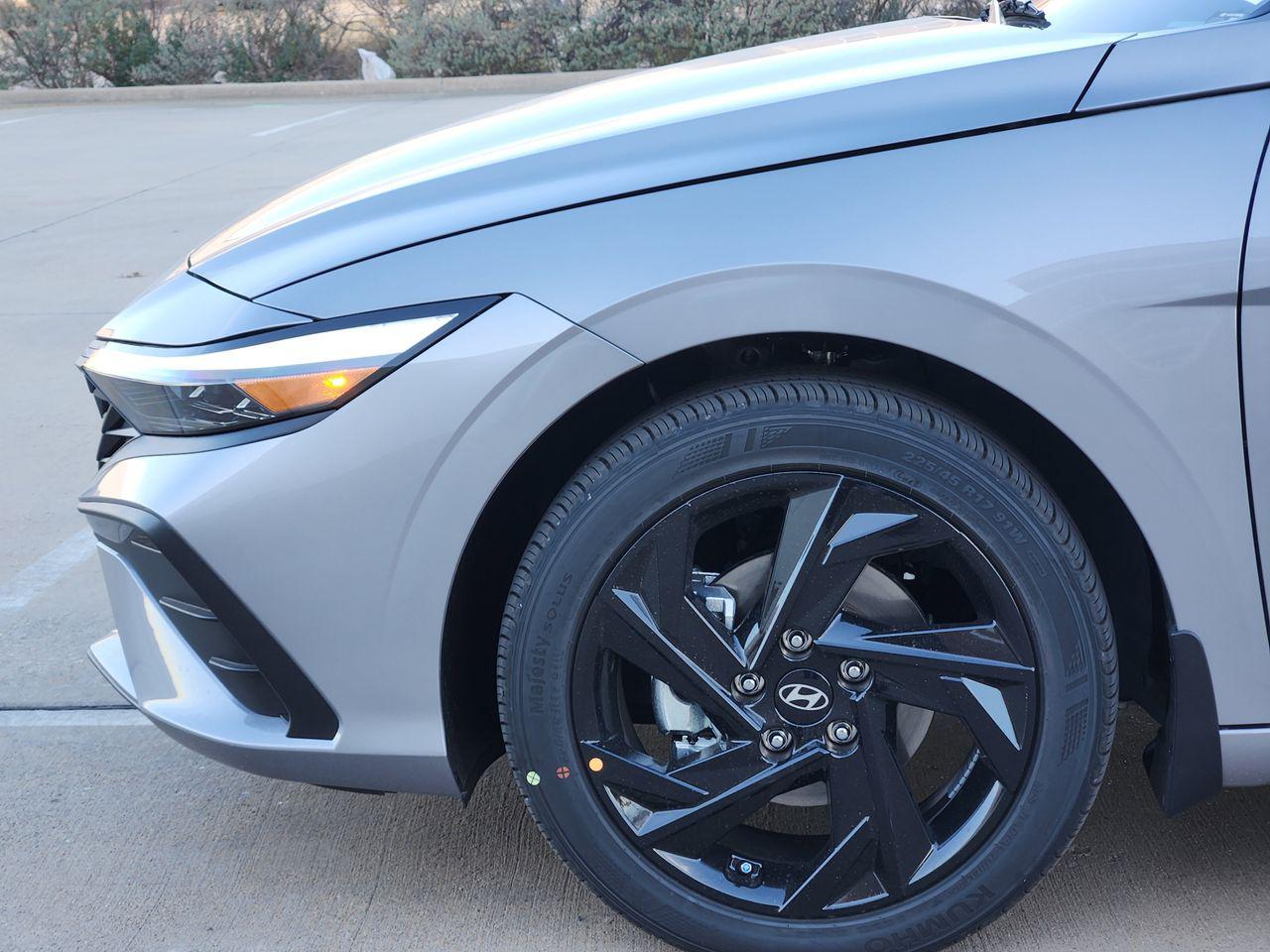 New 2026 M6T Hyundai SEL Sport image 5