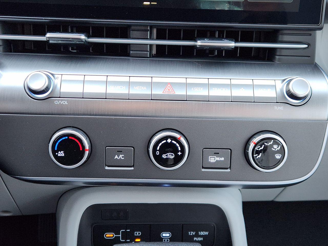 New 2026 A2B Black Hyundai SE FWD image 15