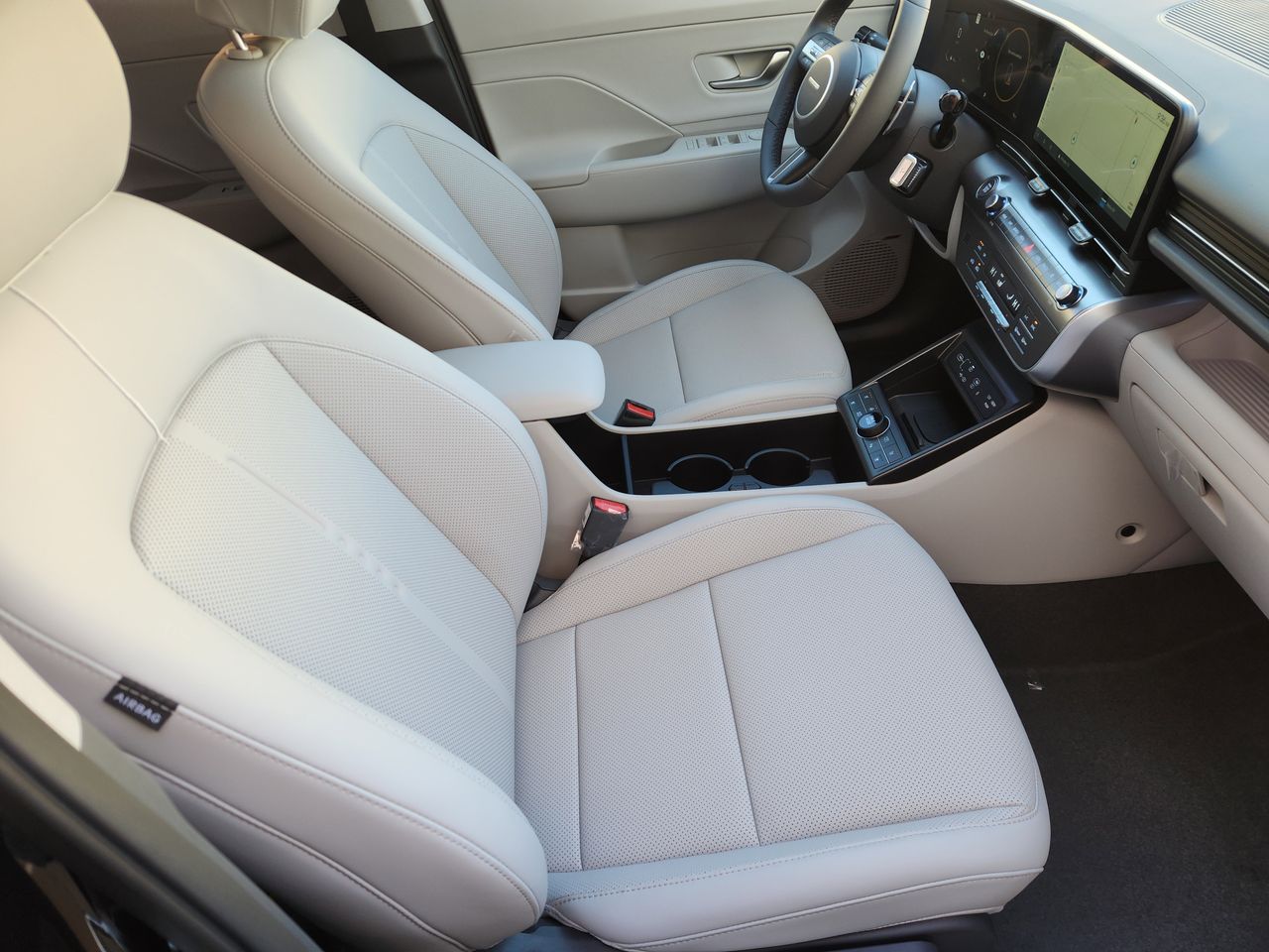 New 2026 A2B Black Hyundai Limited FWD image 10