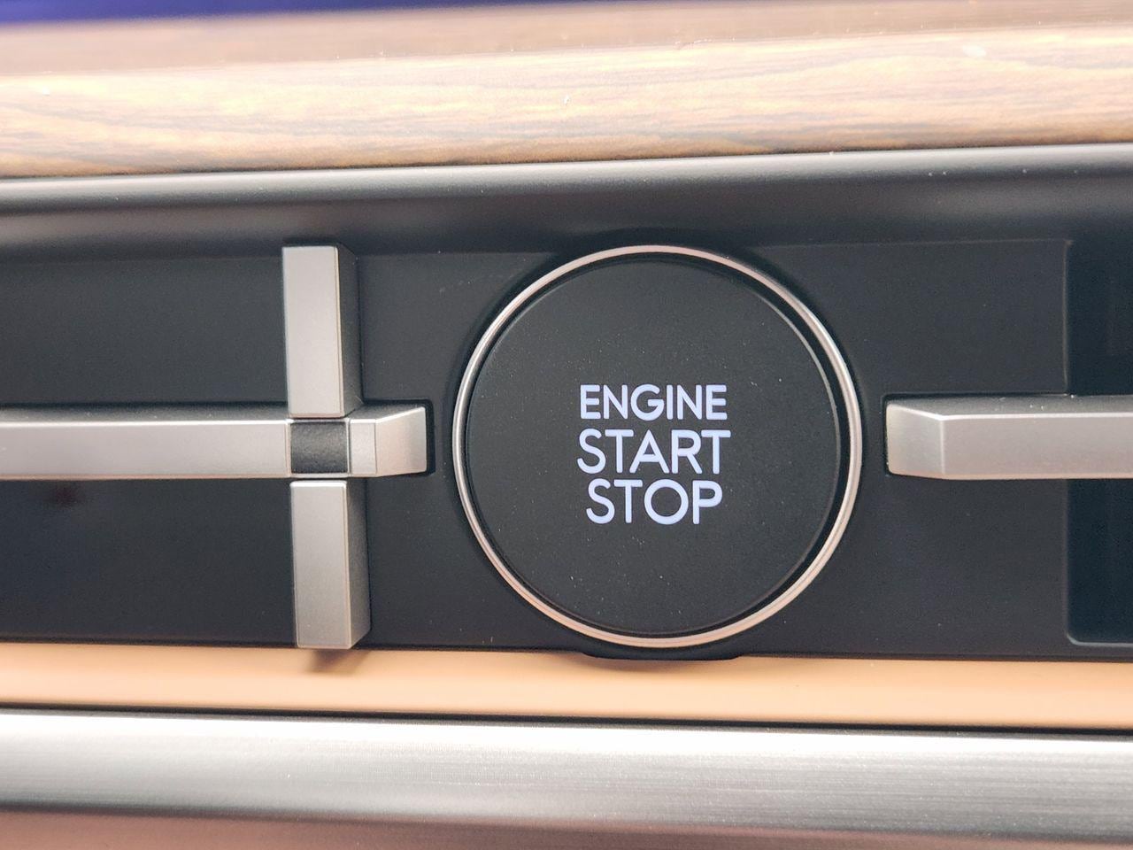 New 2026 W6H White Hyundai Calligraphy AWD image 19