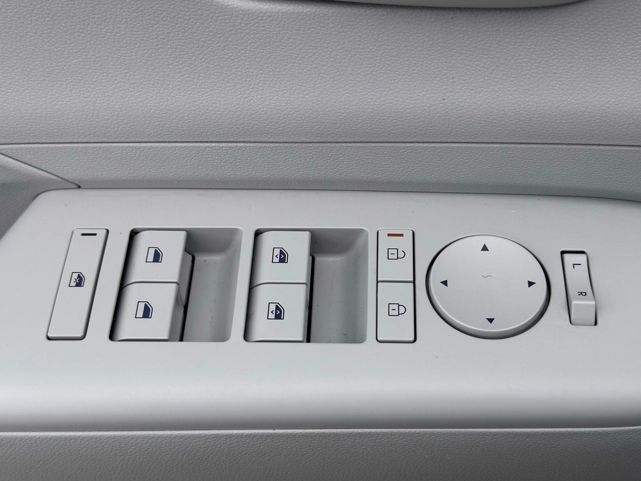 Used 2026 Ecotronic Gray Pearl Hyundai SEL Sport image 22