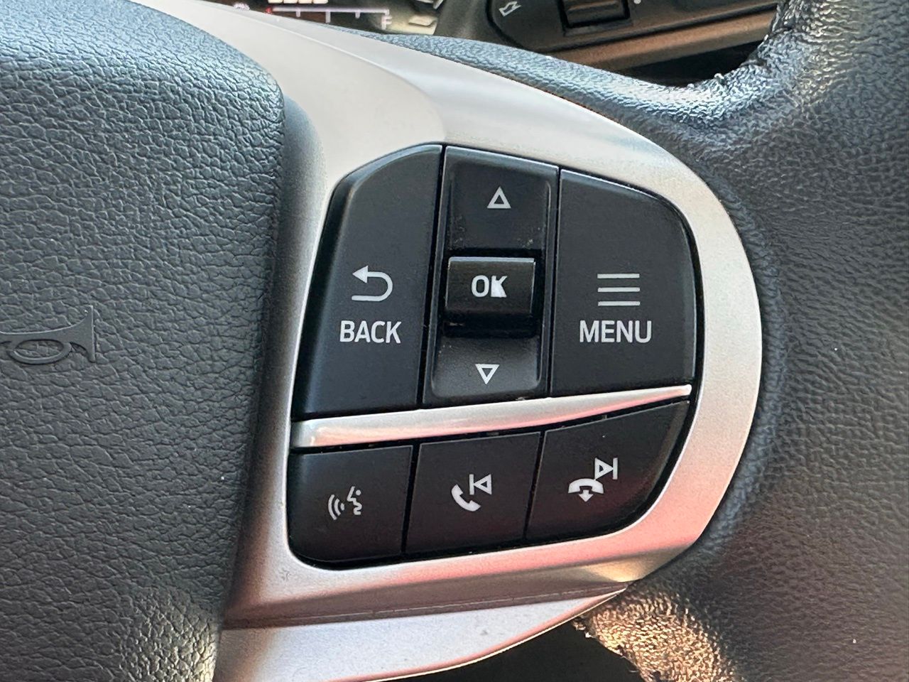 Used 2021 Oxford White Ford Limited image 33