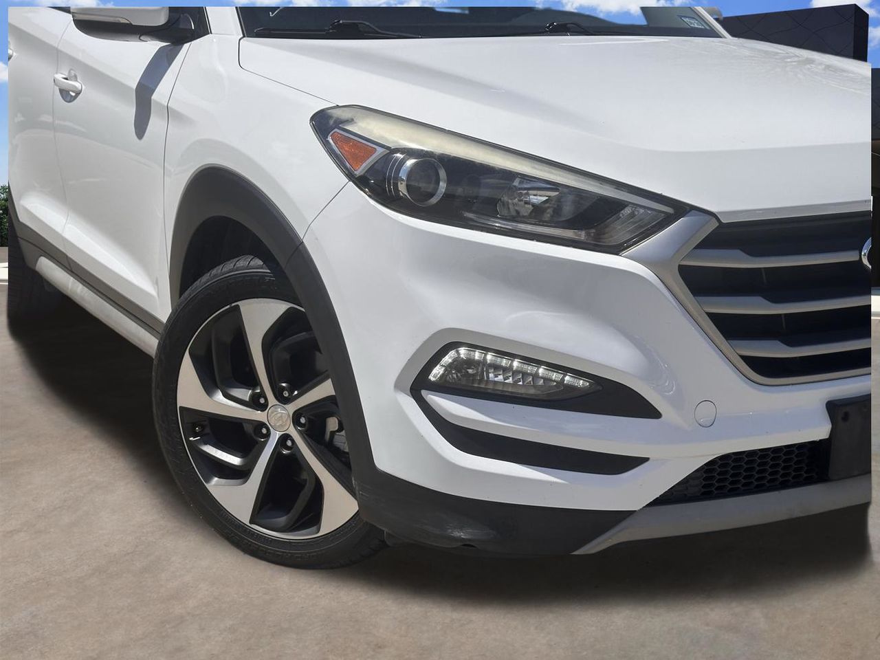 Used 2017 White Hyundai Sport image 2