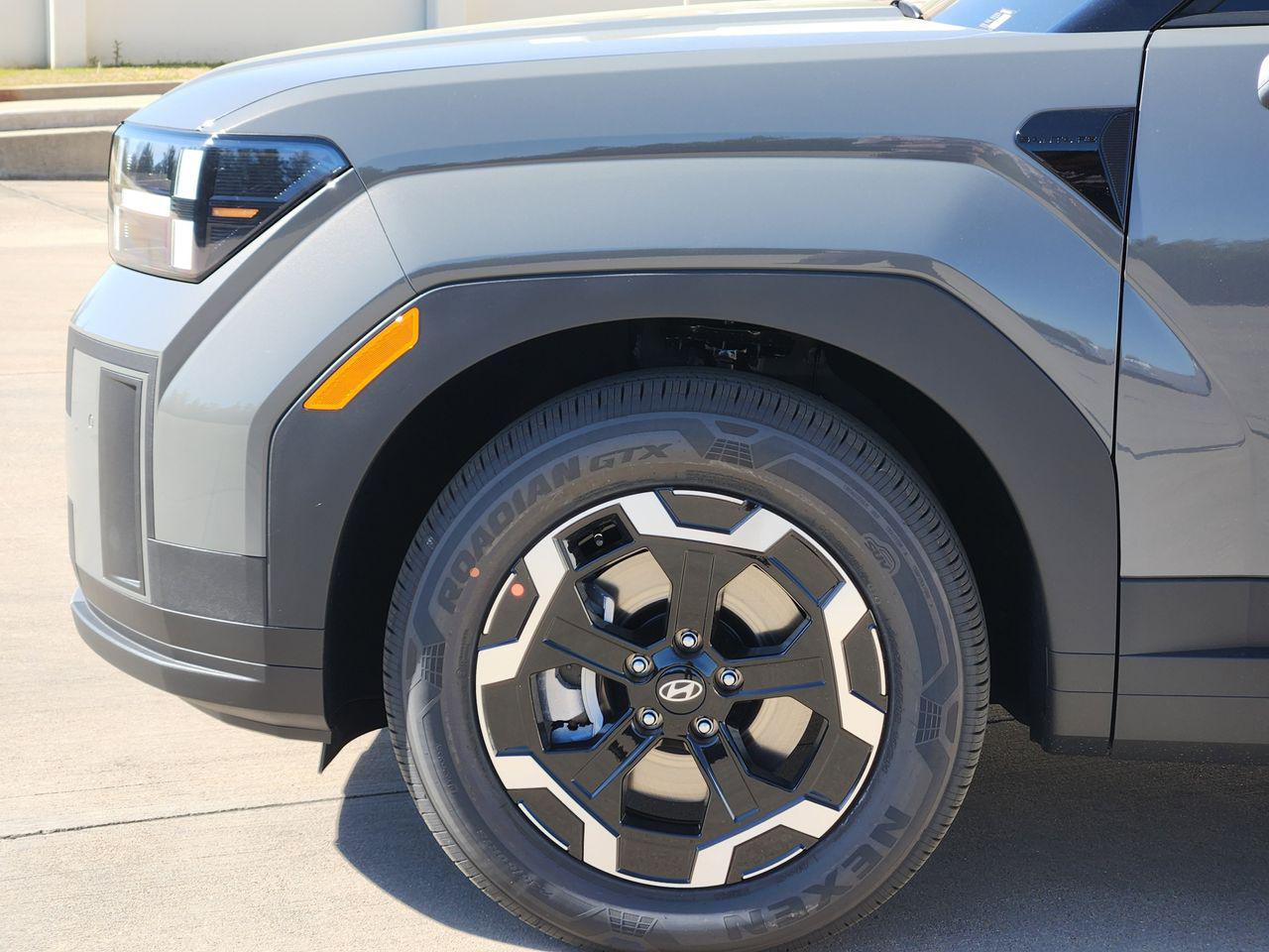 New 2026 NT2 Gray Hyundai SE FWD image 5