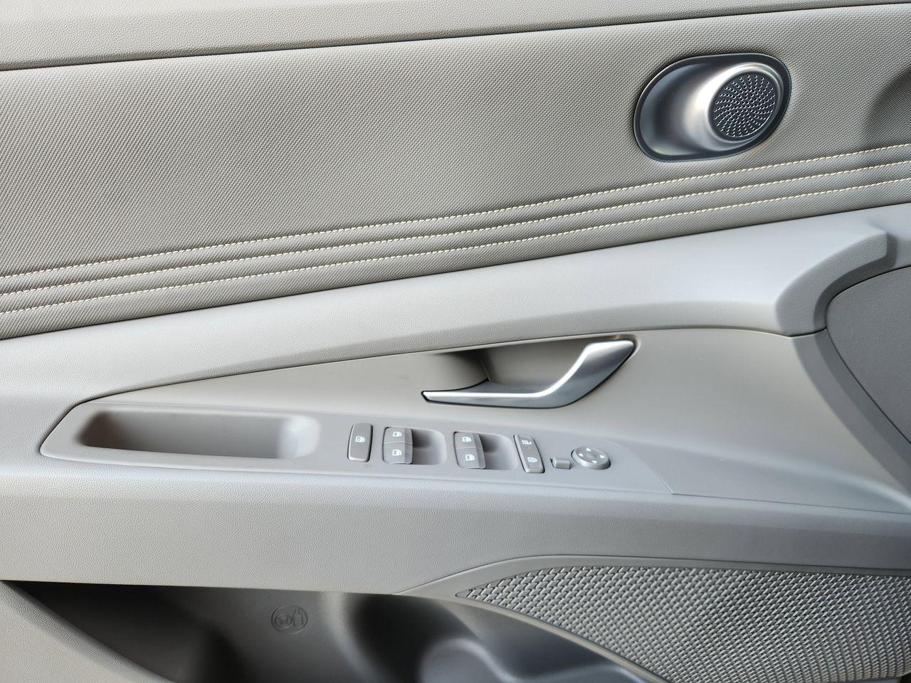 New 2026 A5G Gray Hyundai SEL Sport image 22