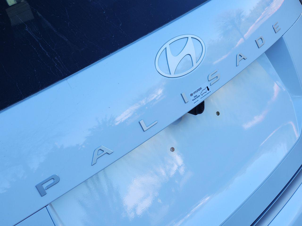 New 2026 WC9 White Hyundai Calligraphy FWD image 8