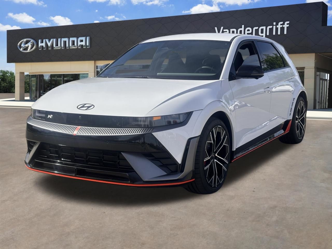 Used 2025 Atlas White Hyundai Base image 4