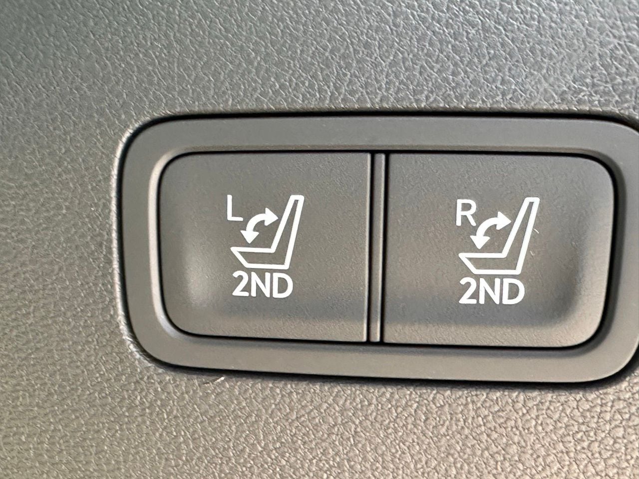 Used 2026 Atlantis Blue Hyundai Calligraphy image 14