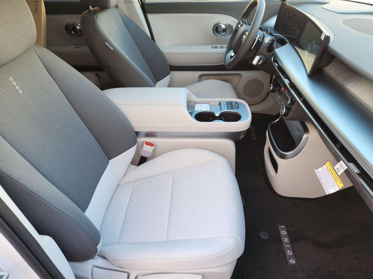 New 2026 Snow White Pearl Hyundai S image 10