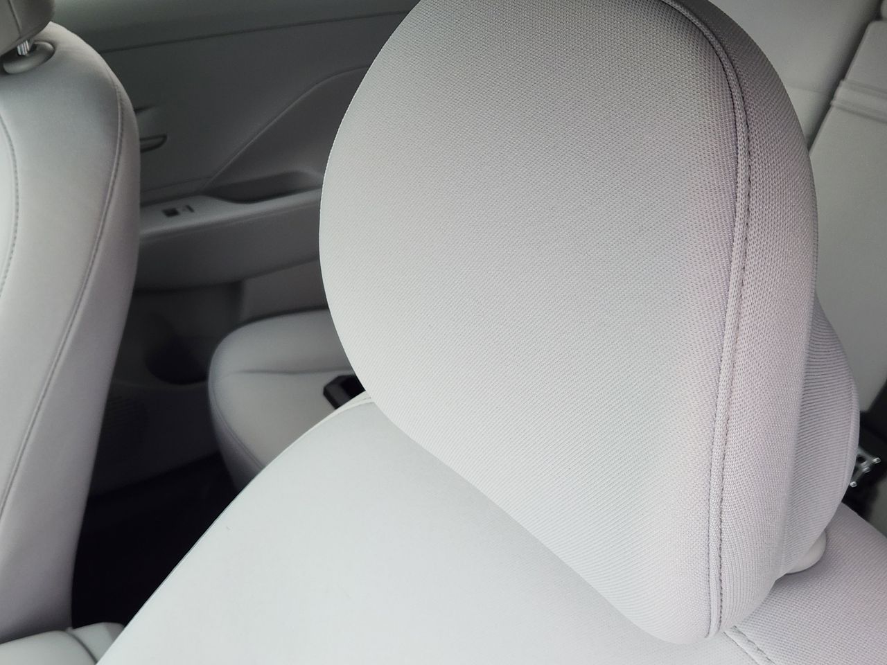 New 2026 PE2 Gray Hyundai SEL Sport FWD image 11