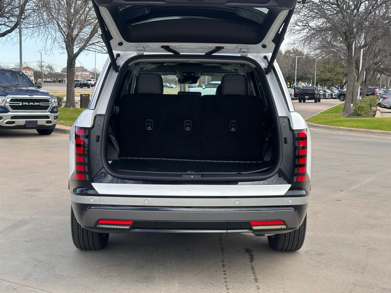 Certified Used 2026 Creamy White Pearl Hyundai Limited image 24