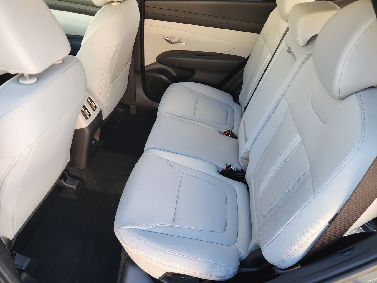 New 2026 NT2 Gray Hyundai SEL FWD image 28