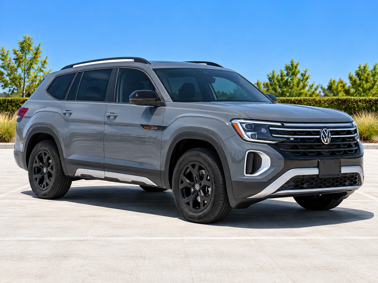 Pure Gray 2024 Volkswagen Atlas SUV / Crossover All-Wheel Drive 8-Speed Automatic